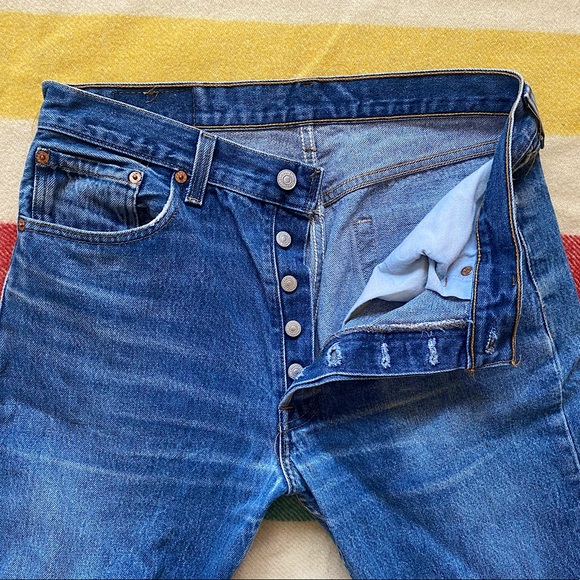 VTG 90’s LEVIS 501xx JEANS - Picture 6 of 9